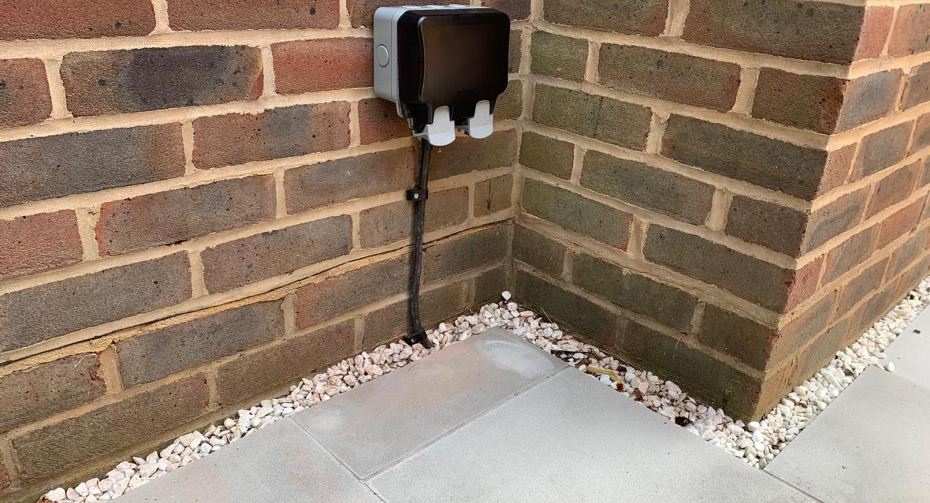 New outside socket installation in Green street Green