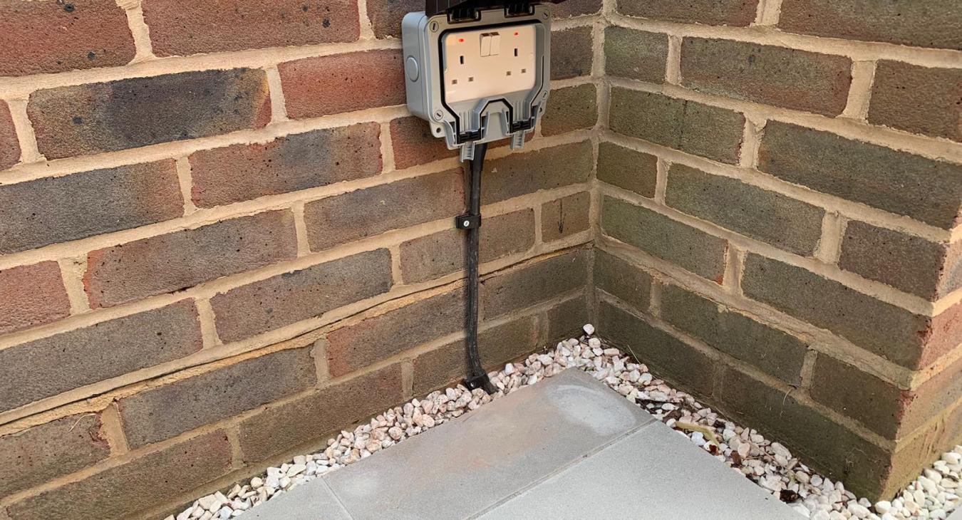 New outside socket installation in Green street Green