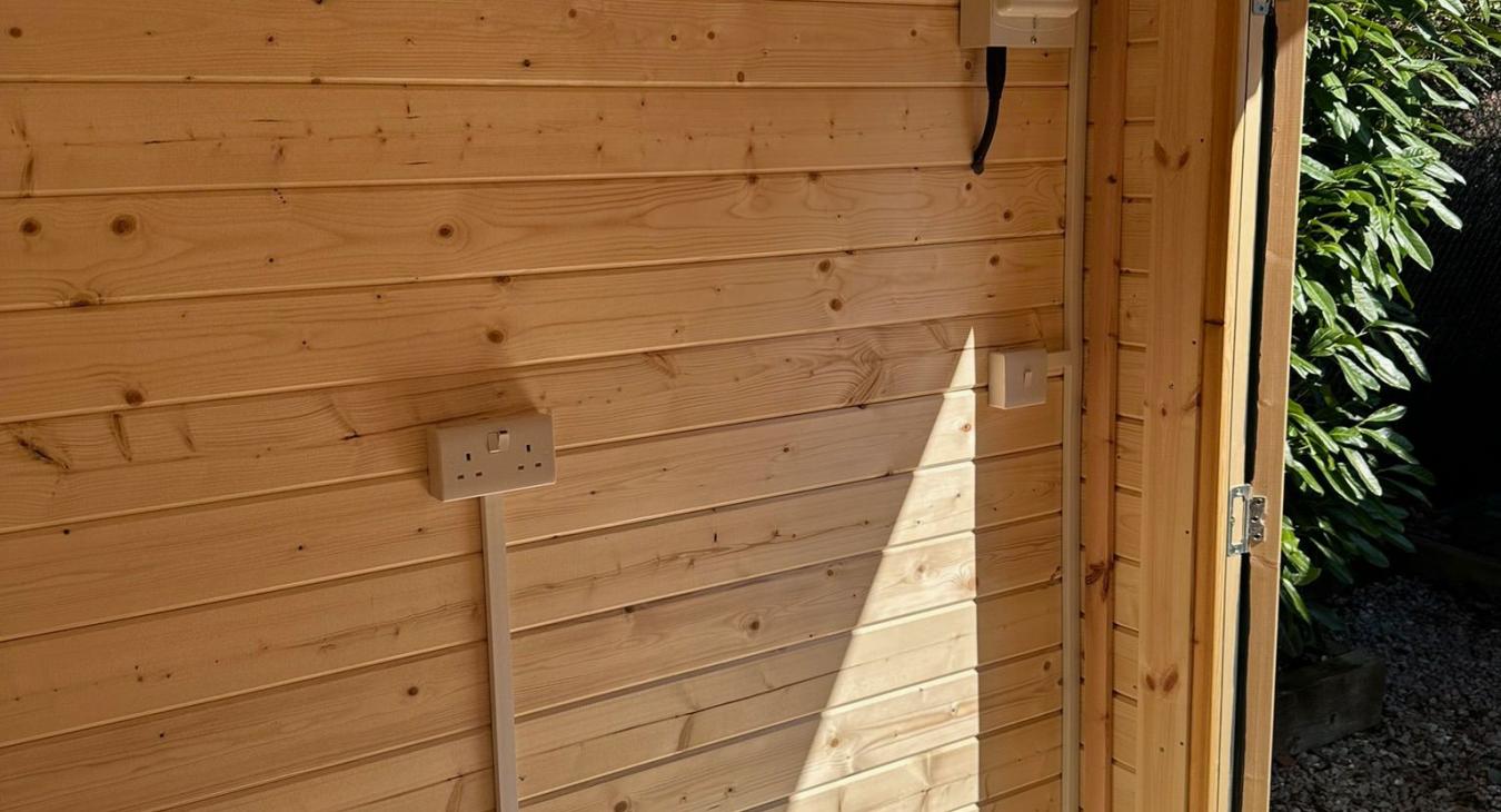 Shed Electrics in Chelsfield